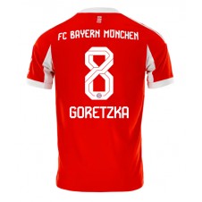 Bayern Munich Leon Goretzka #8 Hjemmedrakt 2025-26 Kortermet
